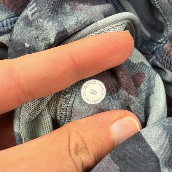 Lululemon Power Through HR Short 6" BLUE CAMO - Picture 5 of 5